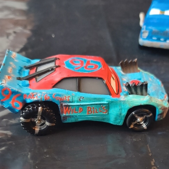 Disney Pixar Cars - #25 Broadside & #96 Fishtail Metal Die-Cast Vehicles - Picture 3 of 11